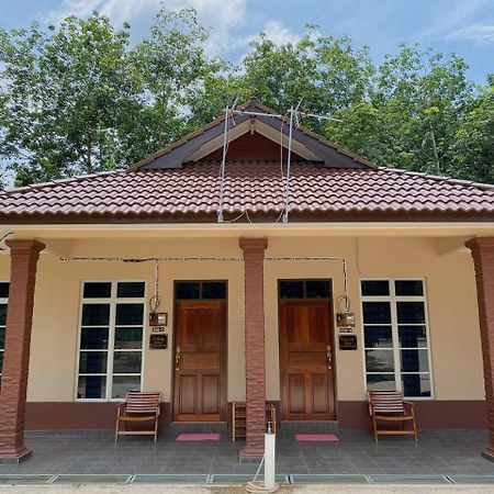 Nsjay Guest House Kampong Gong Balai Εξωτερικό φωτογραφία